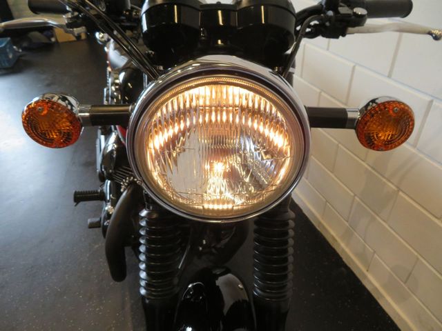 kawasaki - w800