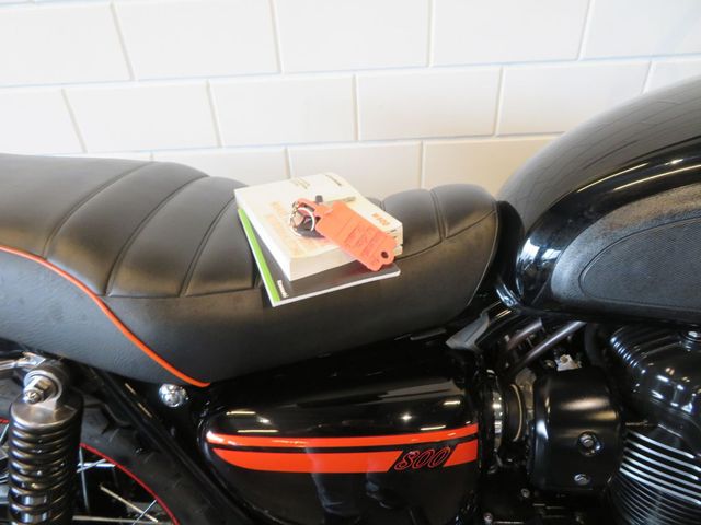 kawasaki - w800