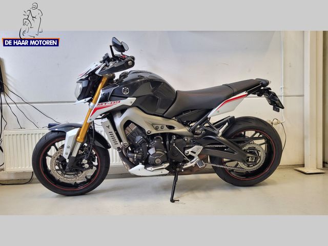 yamaha - mt-09-street-rally