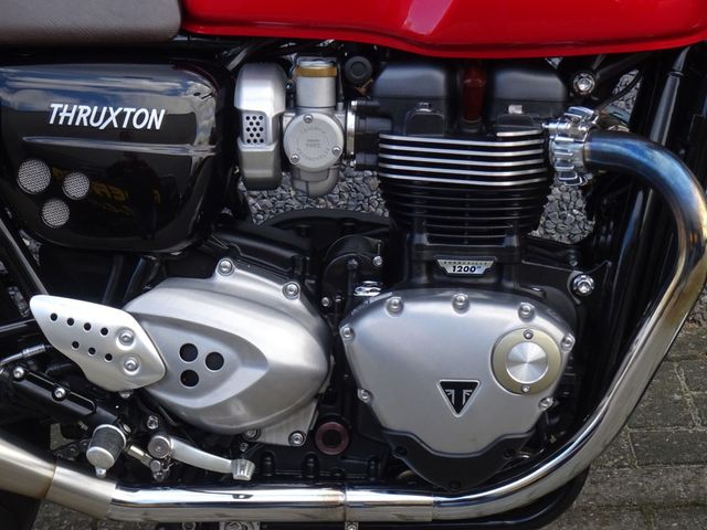 triumph - thruxton-1200