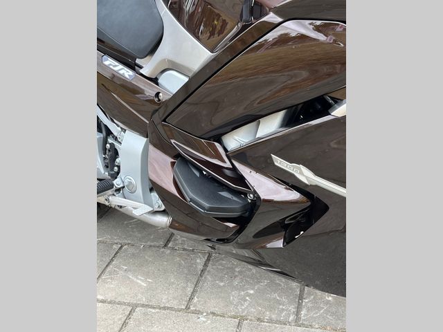 yamaha - fjr-1300