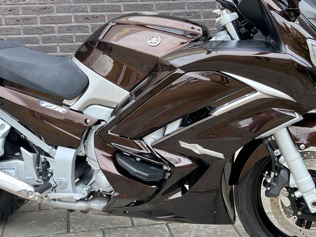 yamaha - fjr-1300