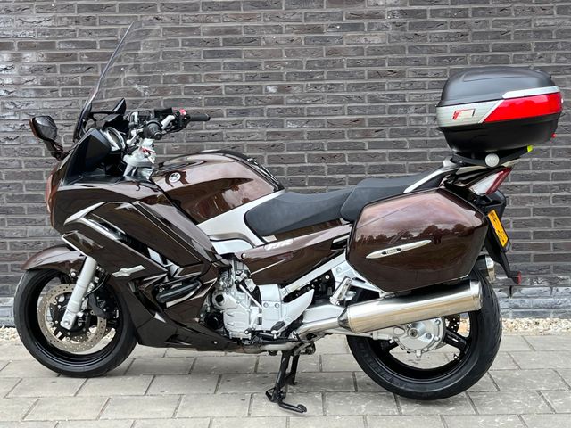 yamaha - fjr-1300