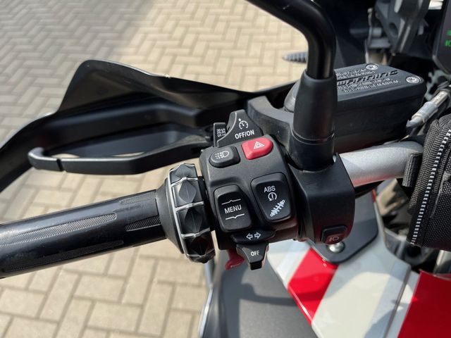 bmw - r-1200-gs-adventure