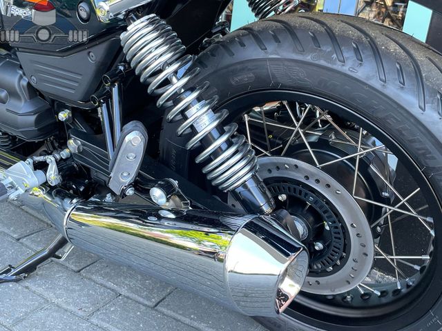 moto-guzzi - v-7-special