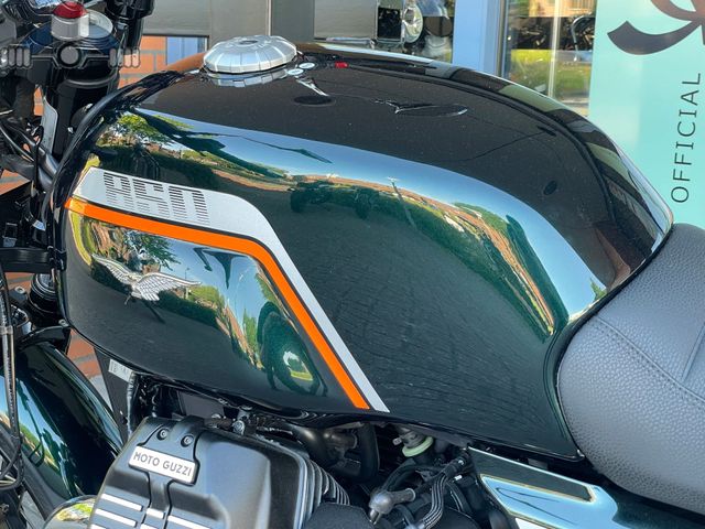 moto-guzzi - v-7-special