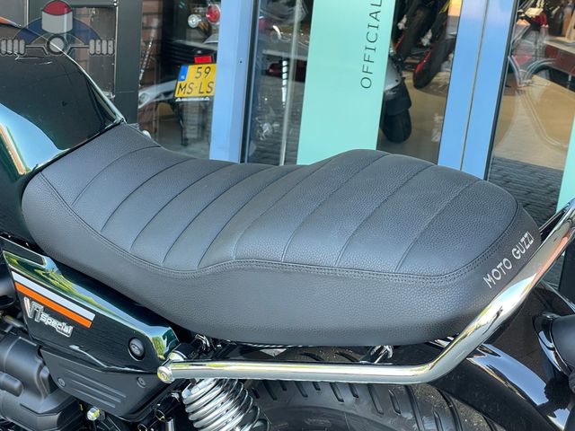 moto-guzzi - v-7-special