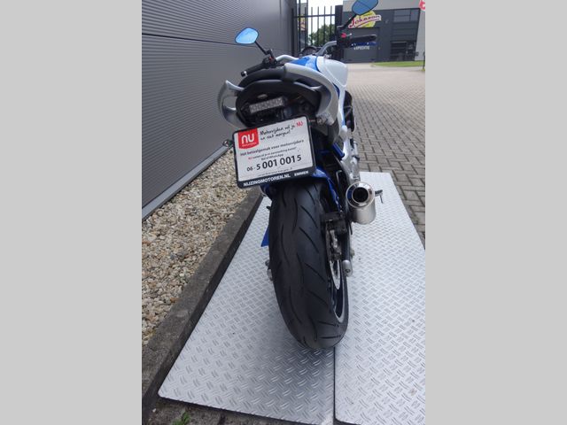 suzuki - gladius