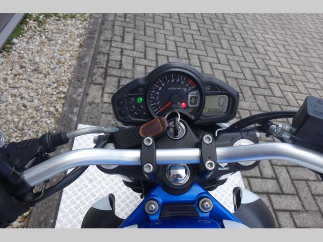 suzuki - gladius