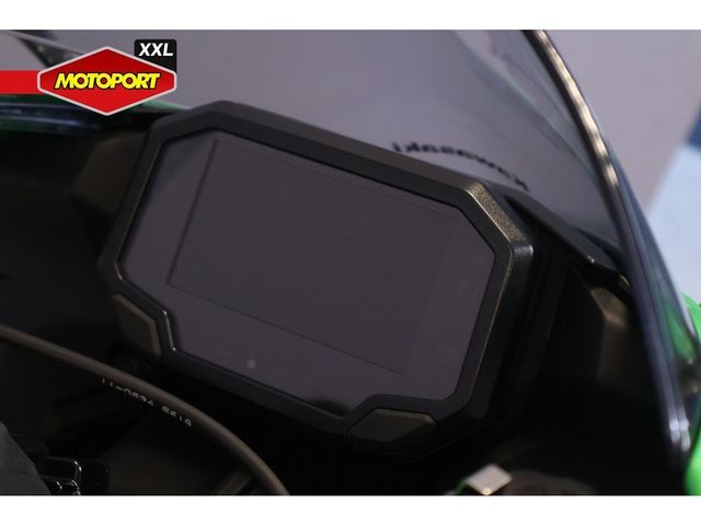kawasaki - ninja-zx-6r