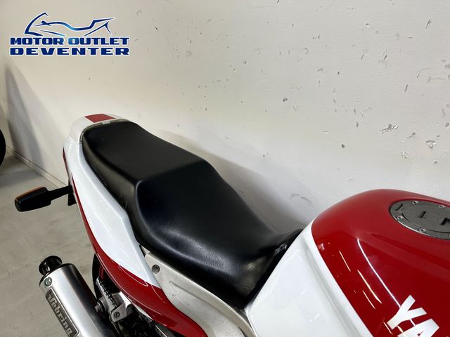 yamaha - fzr-1000
