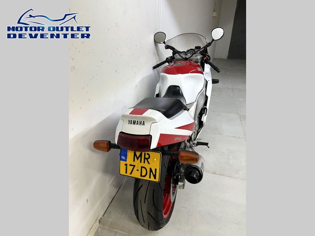 yamaha - fzr-1000