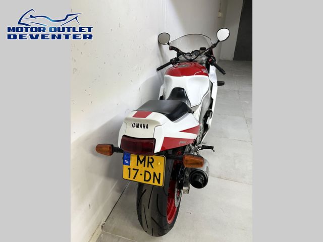 yamaha - fzr-1000