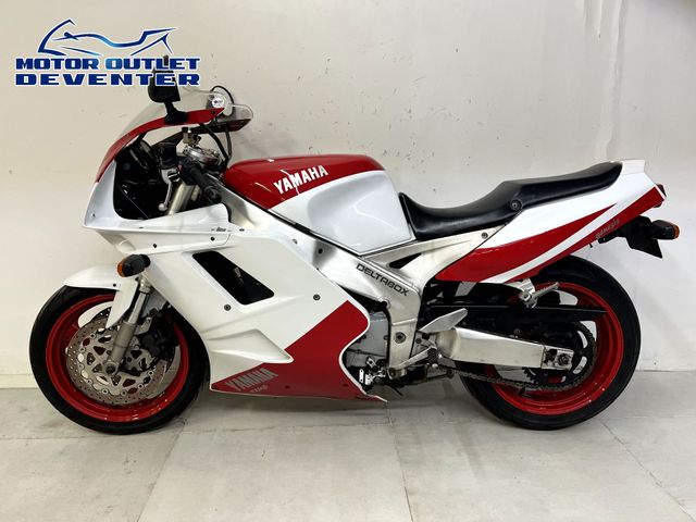 yamaha - fzr-1000
