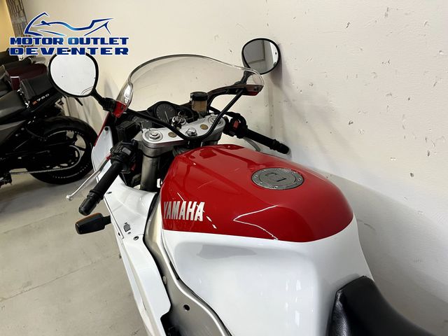 yamaha - fzr-1000