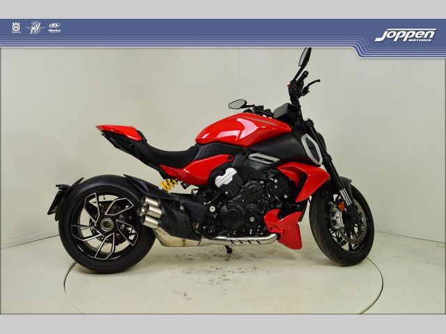ducati - diavel-v4