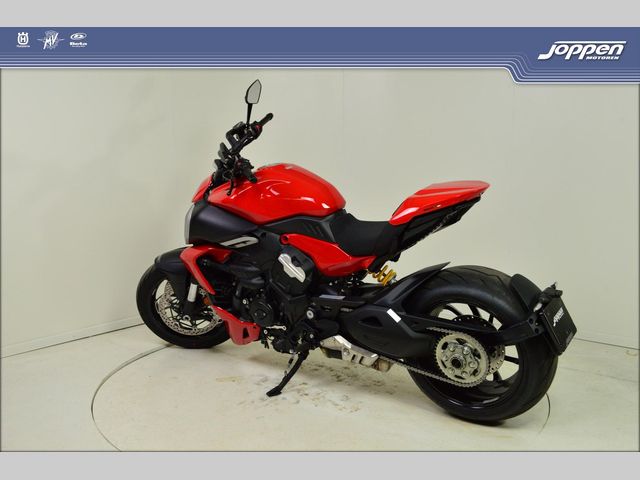 ducati - diavel-v4