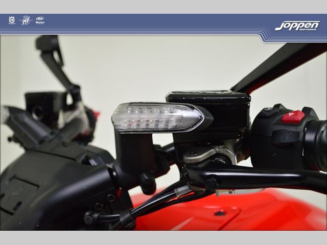 ducati - diavel-v4