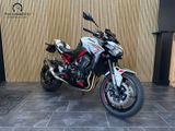 KAWASAKI Z900 PERFORMANCE