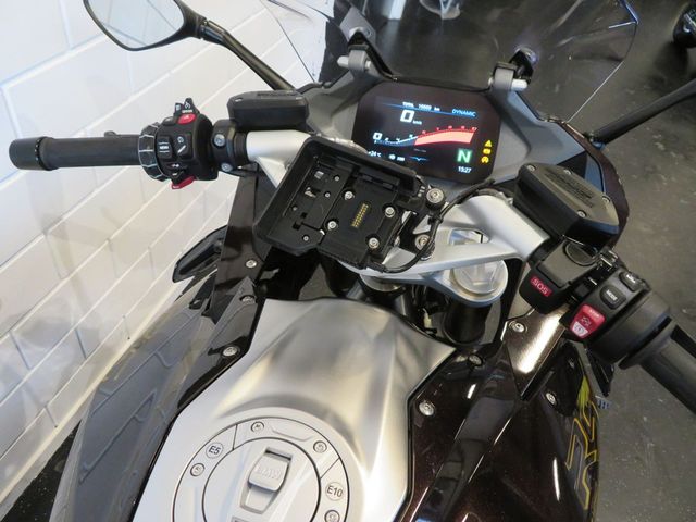 bmw - r-1250-rs