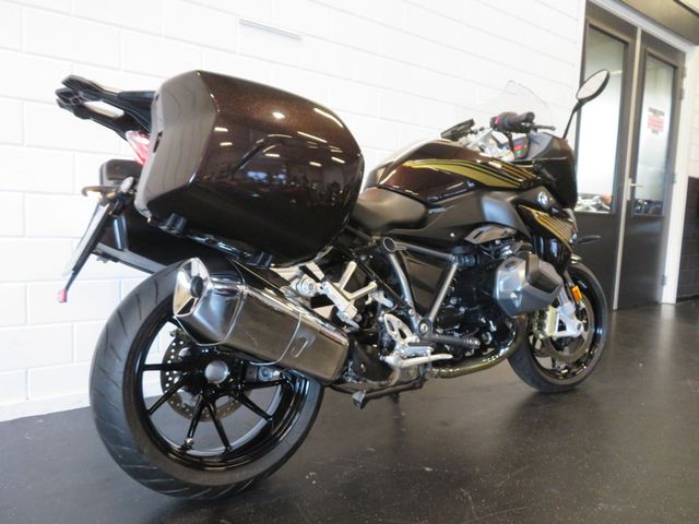 bmw - r-1250-rs