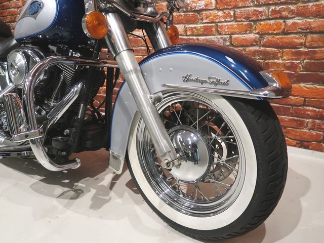 harley-davidson - heritage-softail-classic-flstc