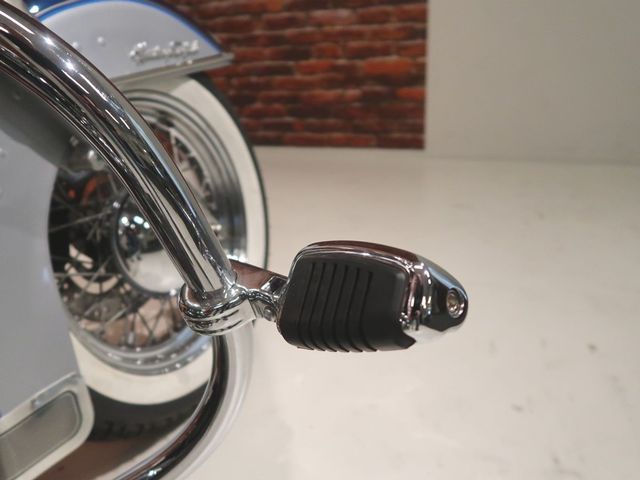 harley-davidson - heritage-softail-classic-flstc