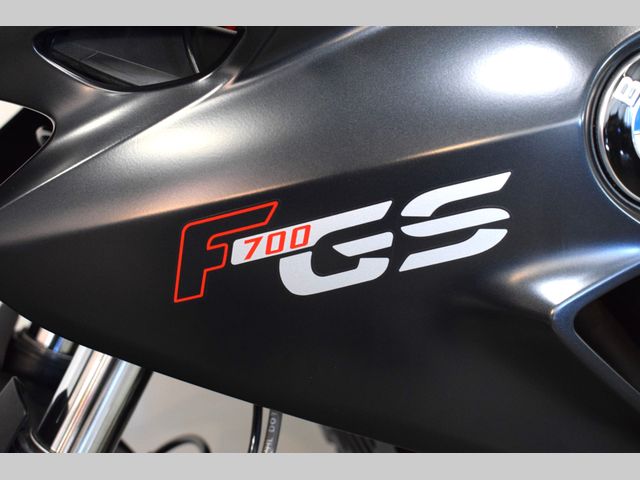 bmw - f-700-gs