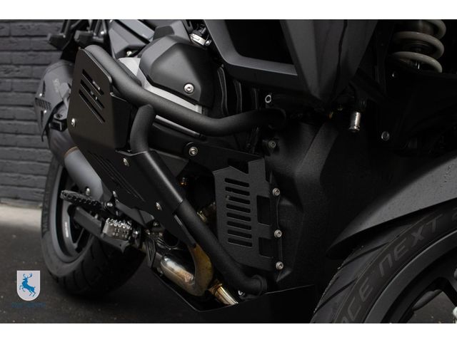 bmw - r-1300-gs-adventure