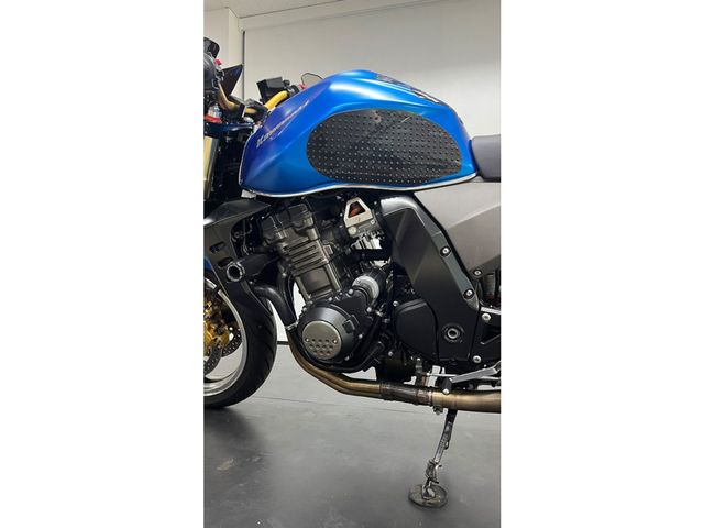 kawasaki - z1000