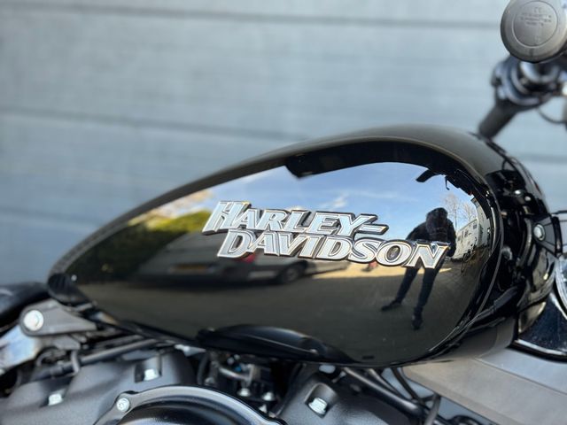 harley-davidson - street-bob-107