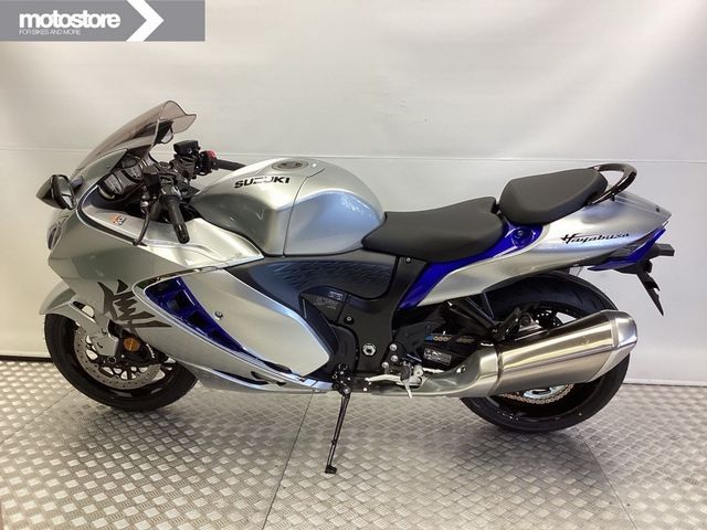 suzuki - gsx-r-1300-hayabusa