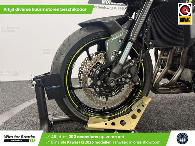 kawasaki - z900