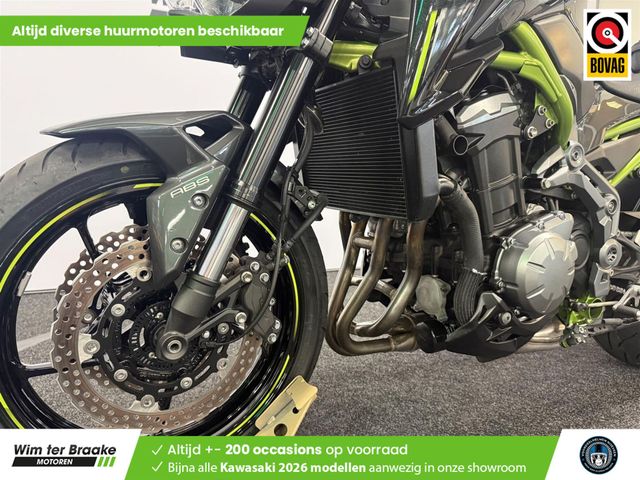 kawasaki - z900