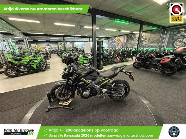 kawasaki - z900