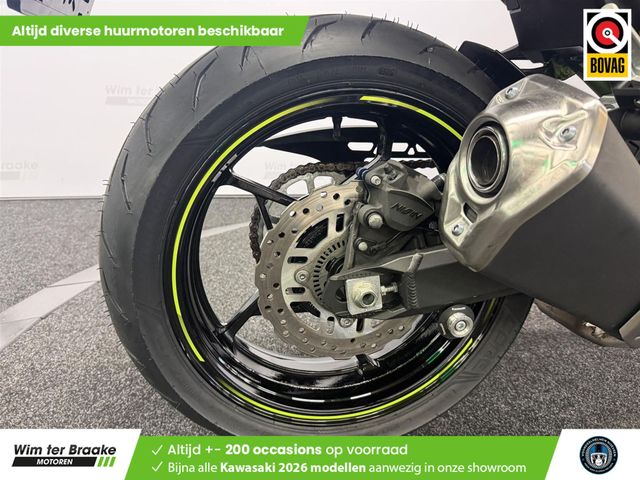 kawasaki - z900