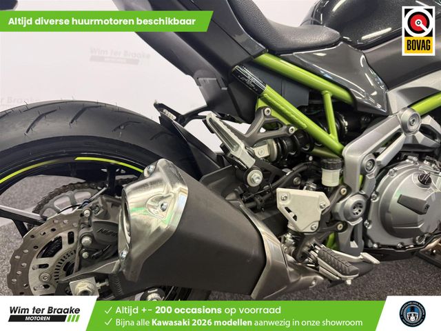 kawasaki - z900