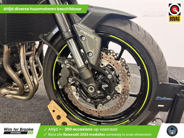 kawasaki - z900