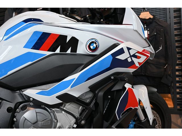 bmw - m-1000-xr