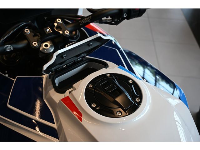 bmw - m-1000-xr