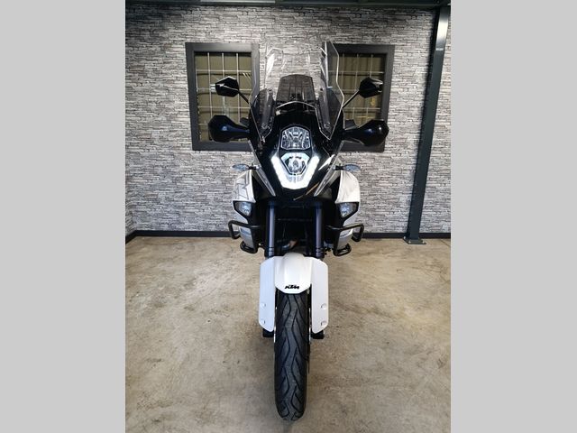 ktm - 1290-super-adventure