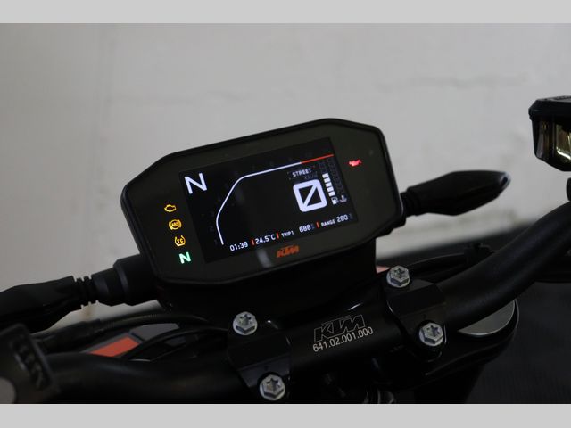 ktm - 790-duke