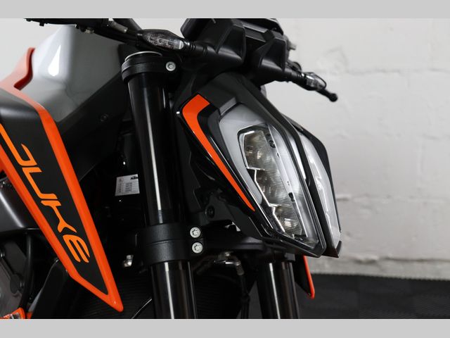 ktm - 790-duke