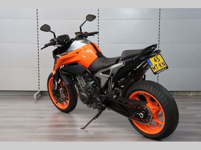 ktm - 790-duke