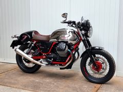 MOTO GUZZI V 7 RACER