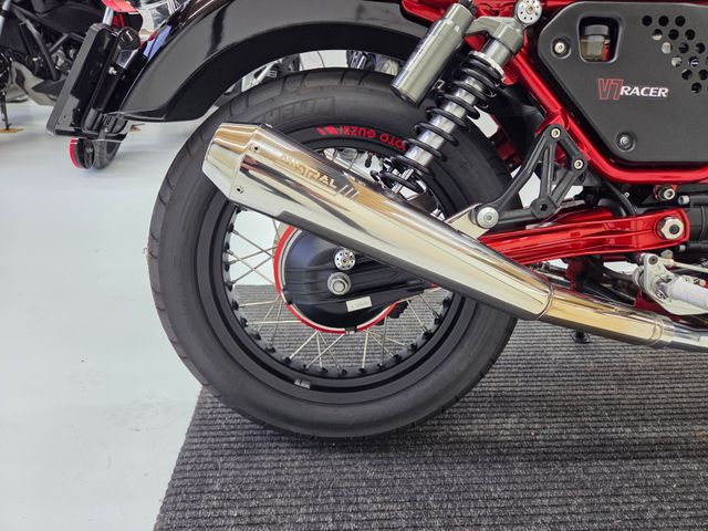 moto-guzzi - v-7-racer