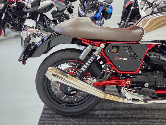 moto-guzzi - v-7-racer