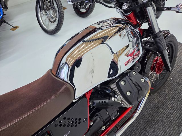 moto-guzzi - v-7-racer