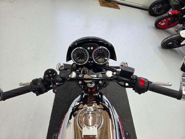 moto-guzzi - v-7-racer