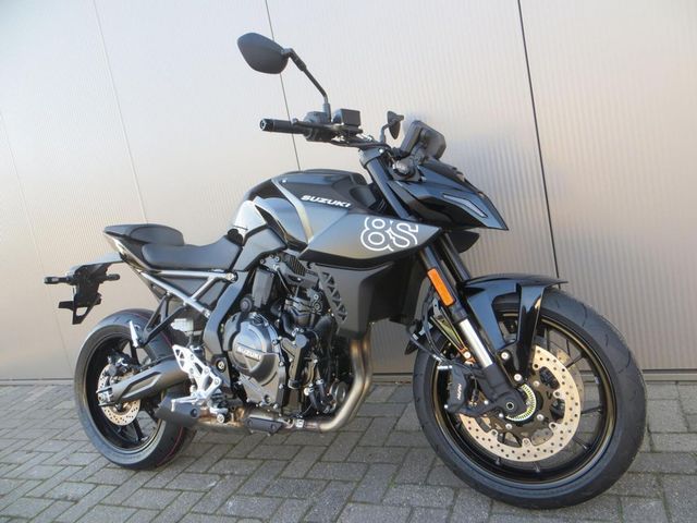 suzuki - gsx-8s